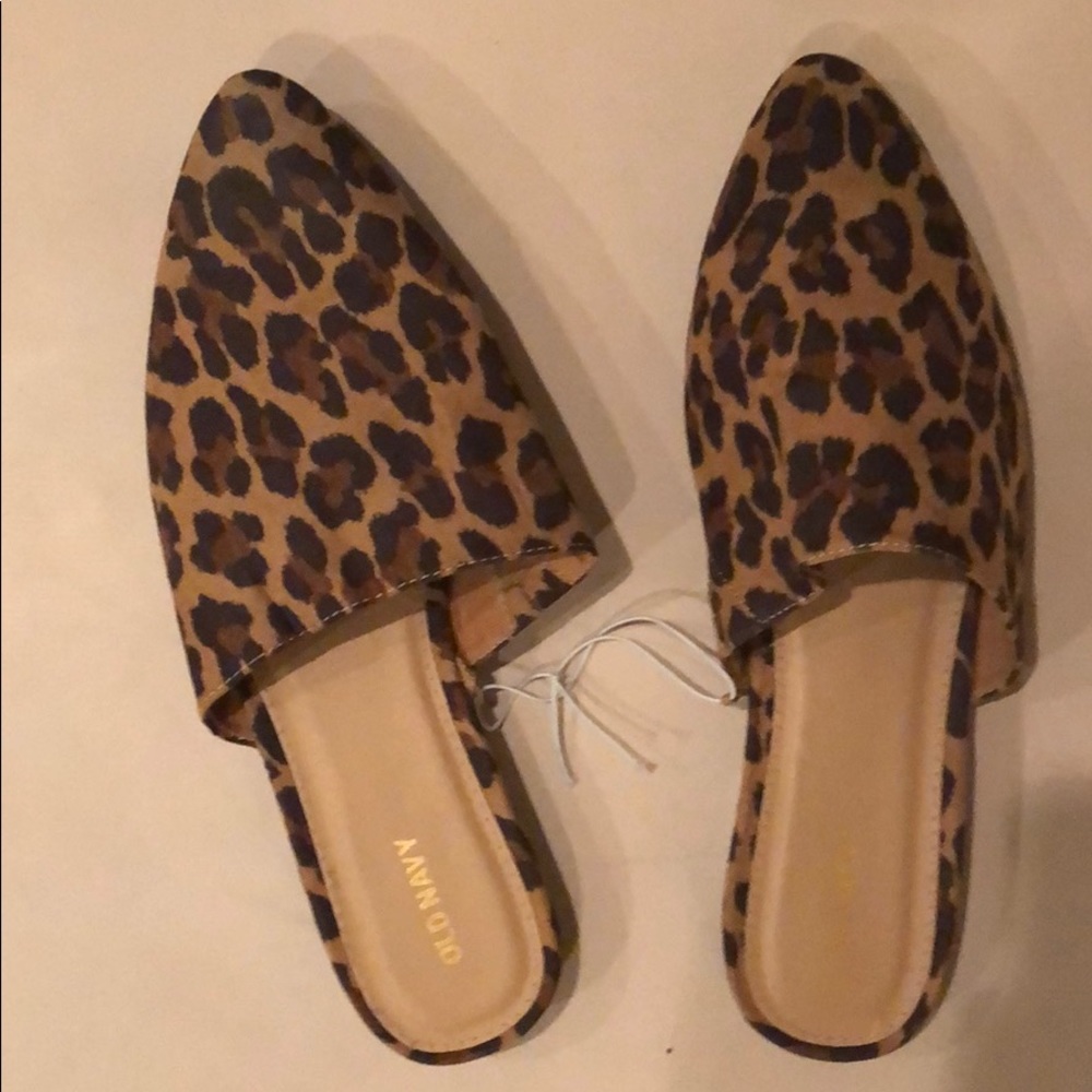 Leopard Mules